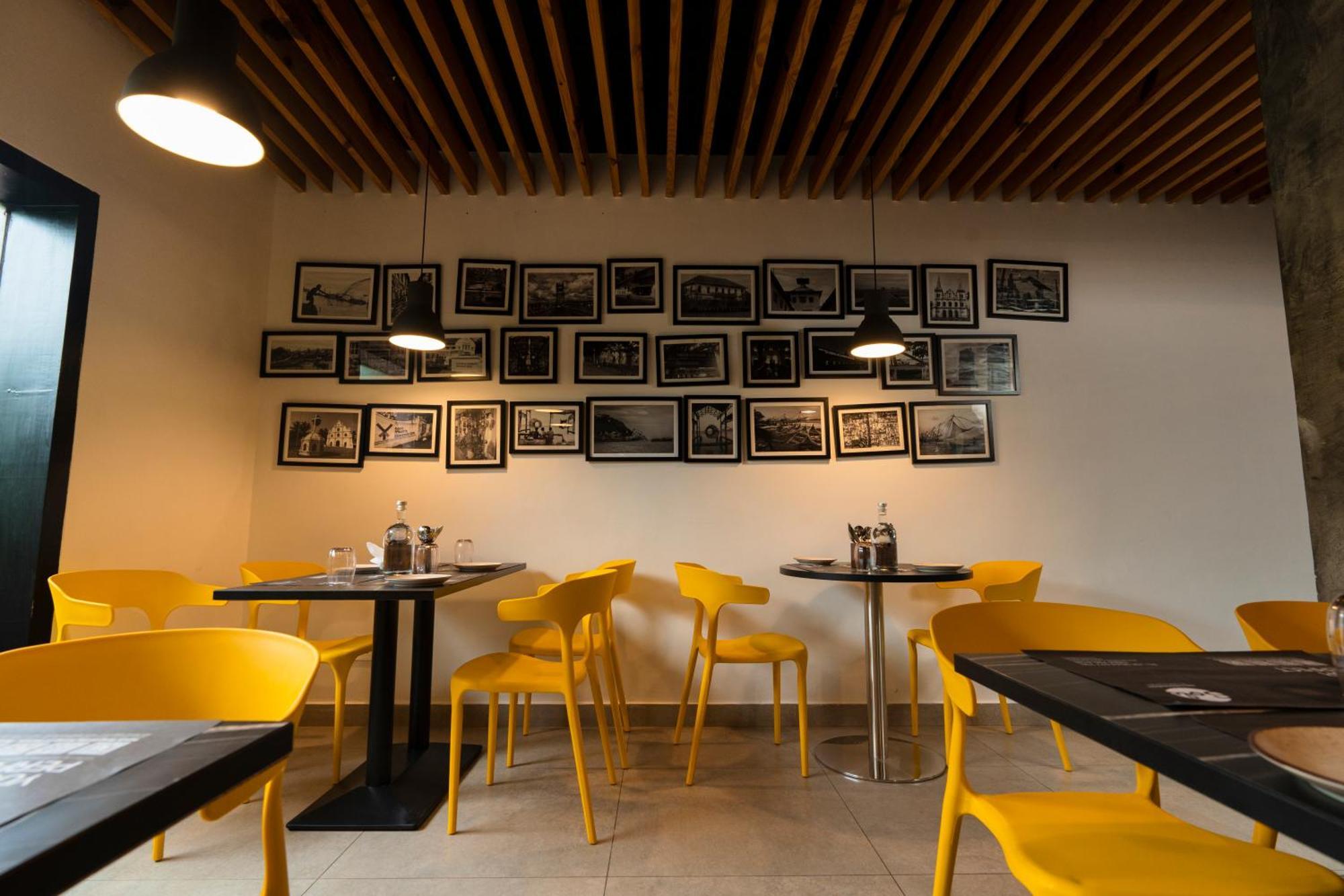 Solo Inn By Hawk Hospitality Kochi Kültér fotó