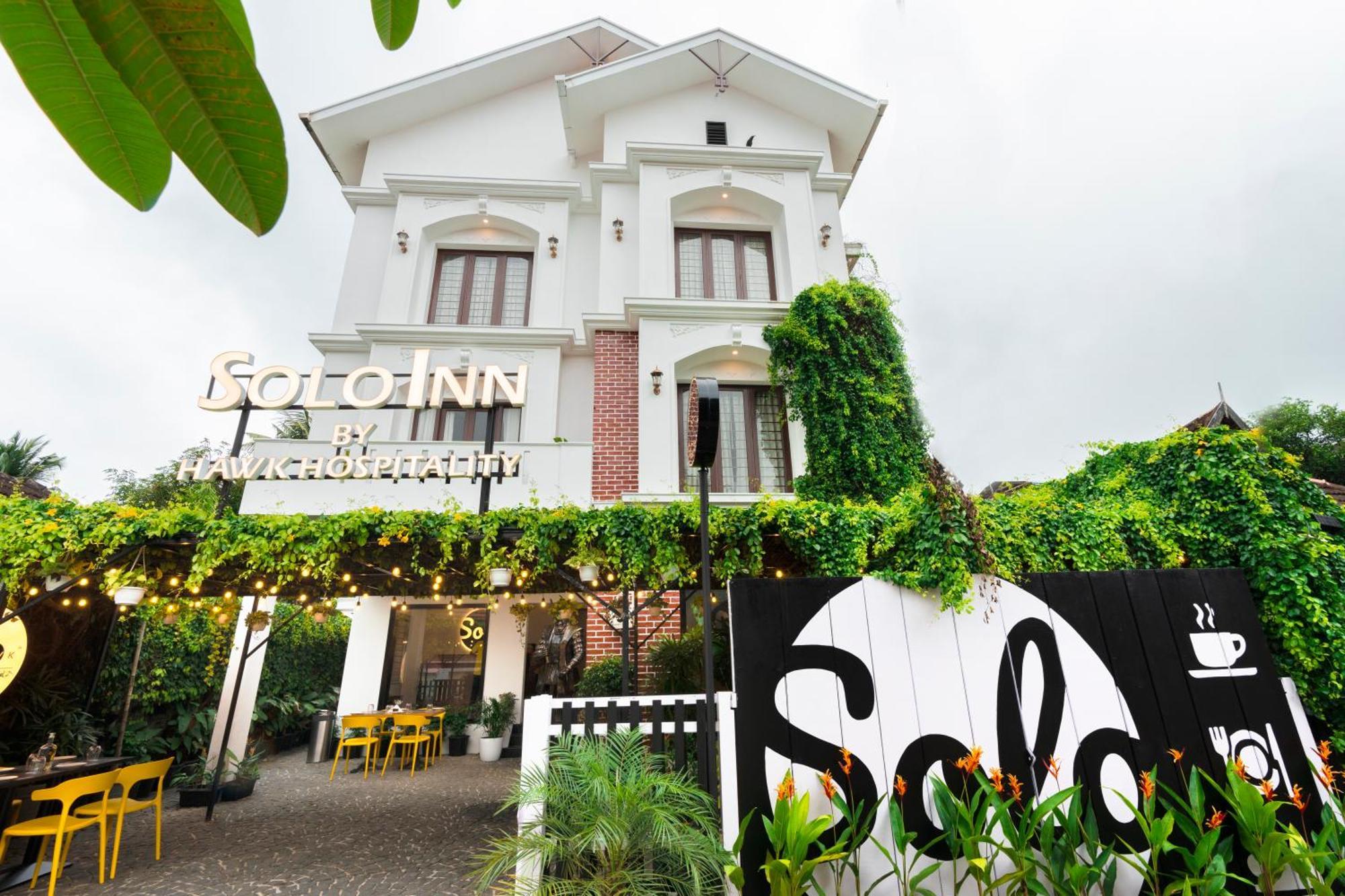 Solo Inn By Hawk Hospitality Kochi Kültér fotó