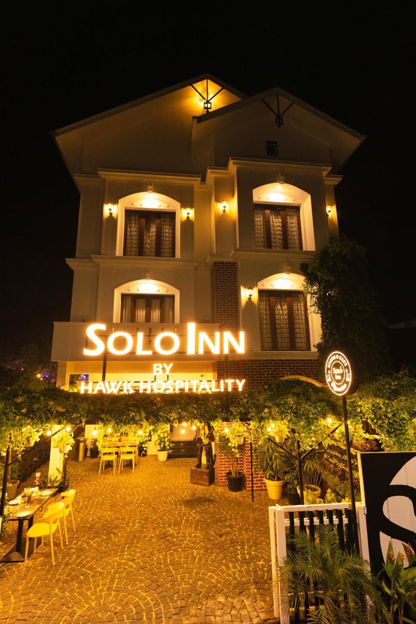 Solo Inn By Hawk Hospitality Kochi Kültér fotó